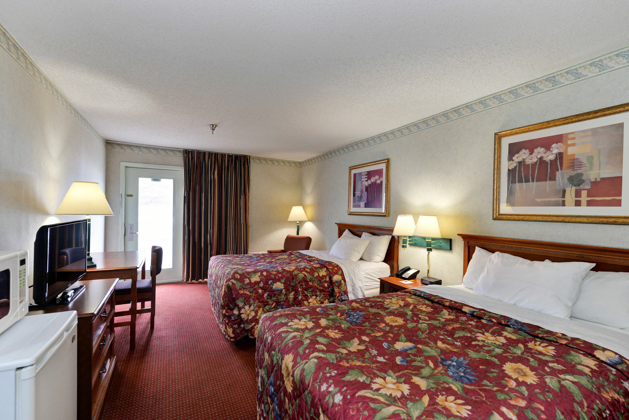 Red Roof Inn Мартинсбърг Екстериор снимка